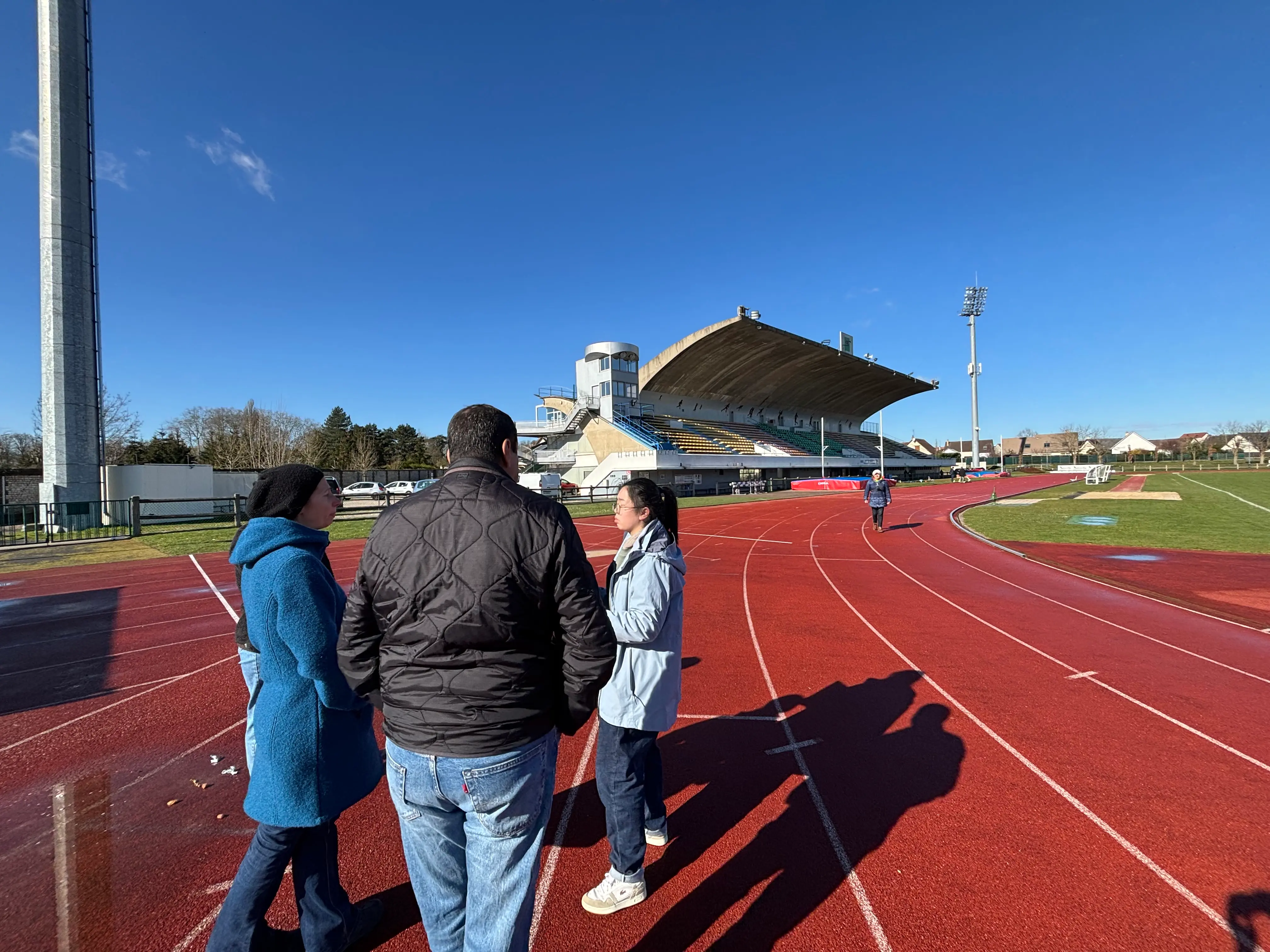 Deuxième photo des chercheurs au Stade de Sotteville